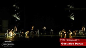 Foto di scena Beltà poi che t'assenti anno 2013 Ideazione e coreografia di Adriana Borriello musiche di Carlo Gesualdo (Madrigali) e di Paolo Demitri e Antonella Talamonti (creazioni originali) Costumi: Teresa Acone Luci: Franco Marri Rassegna Gesualdo Danza 2013, in collaborazione con l'Accademia Nazionale di Danza di Roma, Teatro Carlo Gesualdo di Avellino 27 Aprile 2013