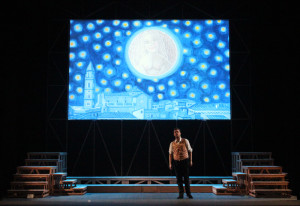 Foto di scena L’elisir d'amore Opera in due atti di Gaetano Doninzetti Libretto di Felice Romani Teatro Marucino Comune di Chieti Regia: Cesare Scarton Costumi: Laura Viani Chieti, 23,25 Novembre, 2012.