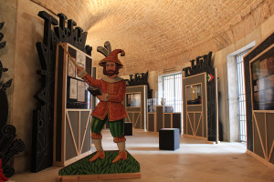 Allestimento Scenografico ed Espositivo per la Mostra Est Locus…